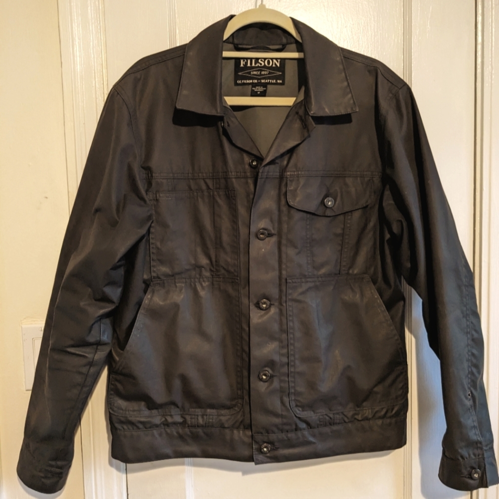 Filson short lined cruiser